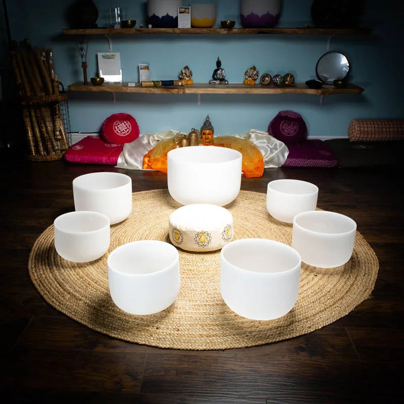 Les 7 bols chantants installés pour une séance